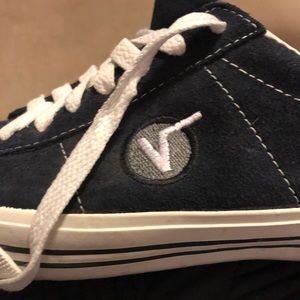 Vans Wally Skate Shoe Trainers